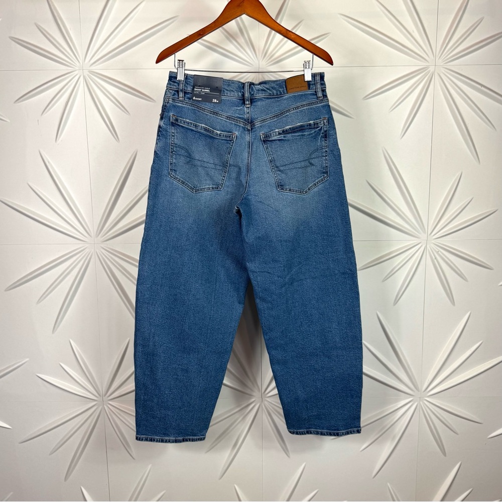 AE Low-Rise Barrel Baggy Jean - Picture 12 of 14